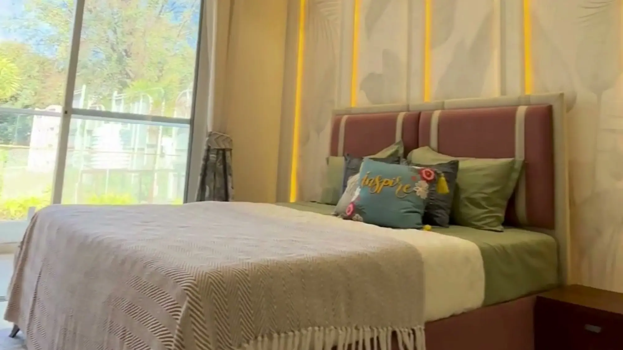 Bedroom in the Probha Oasis show flat